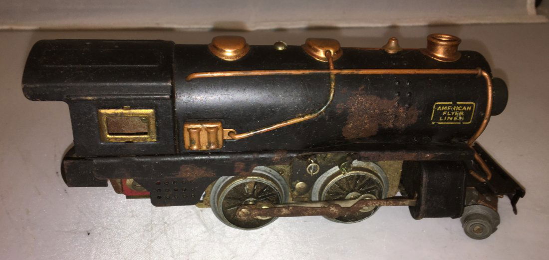 American Flyer Prewar O Gauge 2-4-0 Steam Engine (1 of 5)