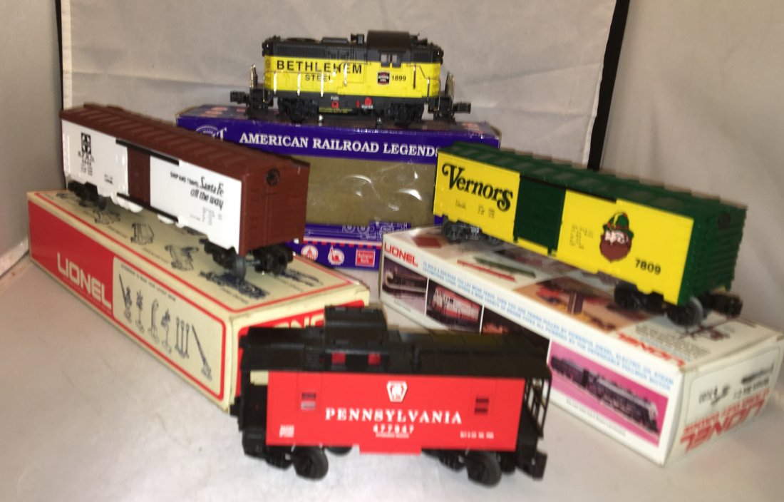 RMT/Lionel O Gauge Freight Train (1 of 6)