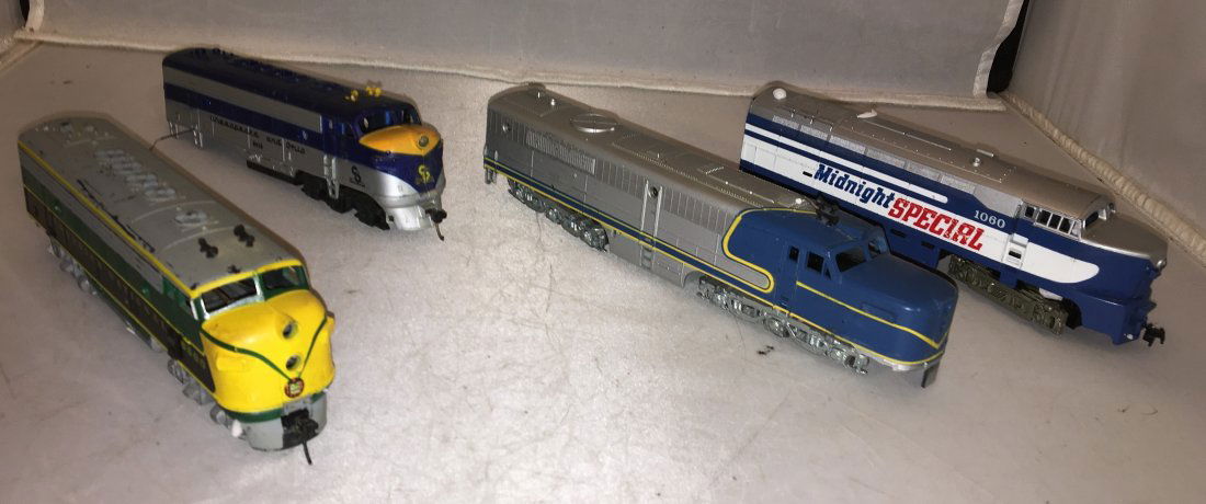 HO Scale Diesel Engine Assortment (1 of 3)