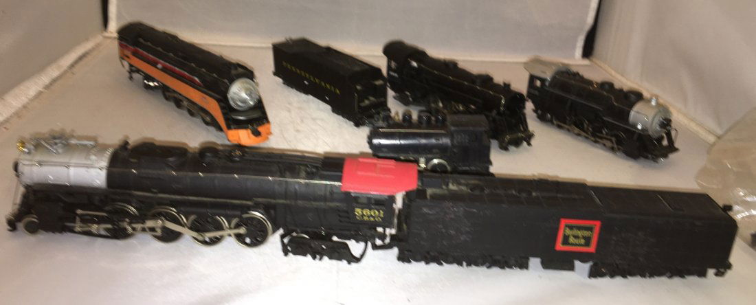 HO Scale Steam Engine and Tender Assortment (1 of 5)