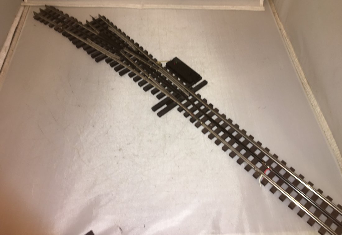 Ross Premium O Gauge Left Hand Switch Plus (1 of 2)