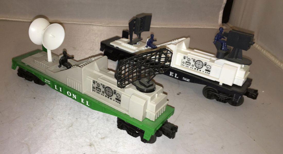 Lionel O Gauge TV and Radar Cars (1 of 3)