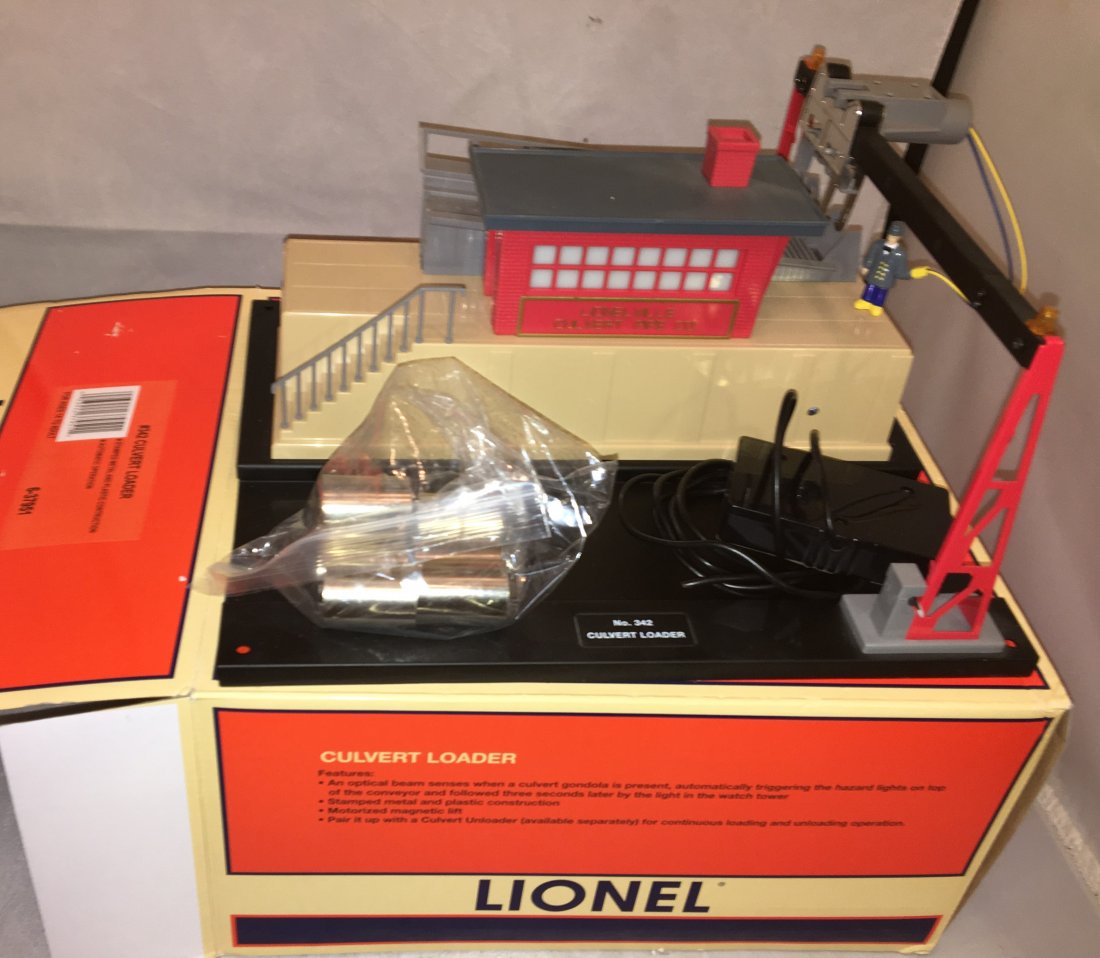 Lionel 37951 O Gauge 342 Culvert Loader (1 of 4)