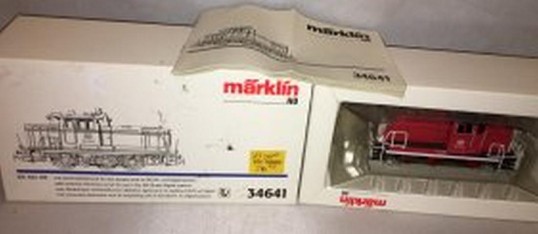 Marklin DB HO Scale BR 365 Diesel Engine (1 of 3)