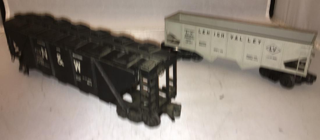 Lionel Postwar O Gauge Hopper Cars (1 of 3)