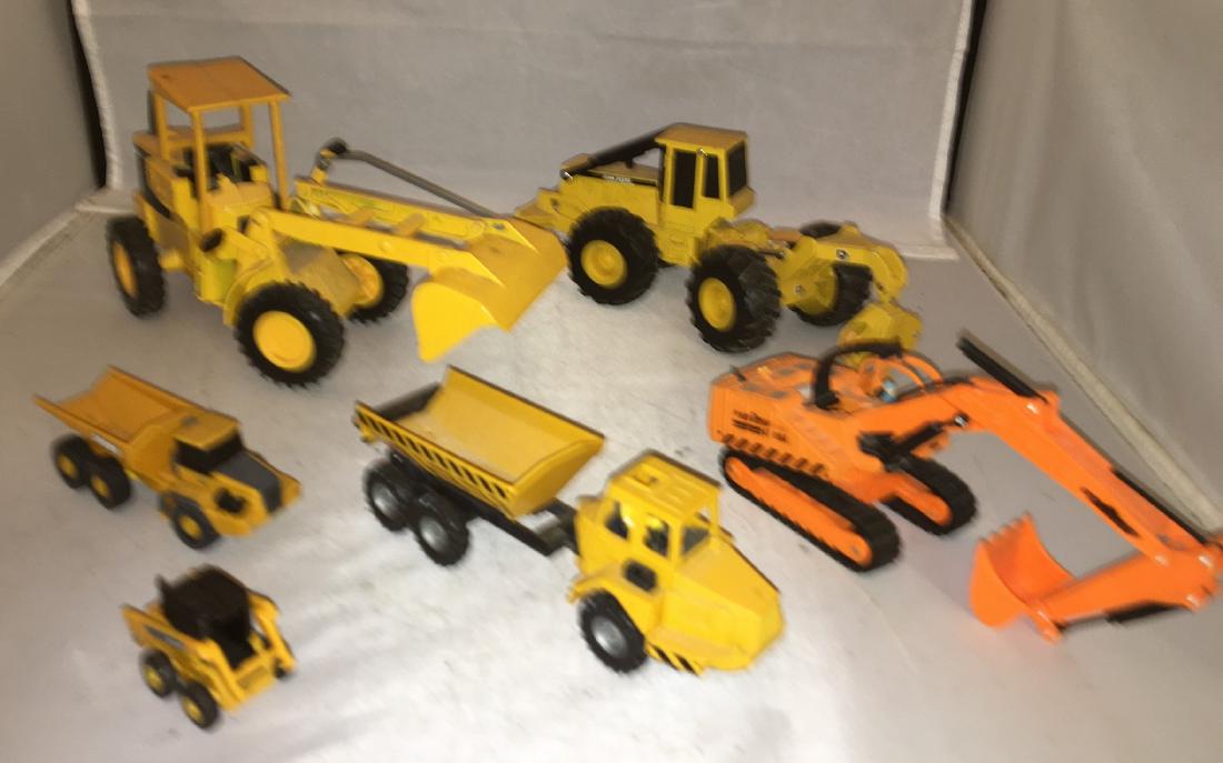 Mixed Gauge Construction Equipment (1 of 4)