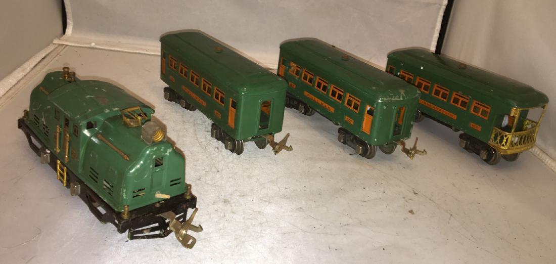 Lionel Prewar 252 O Gauge Passenger Train (1 of 5)
