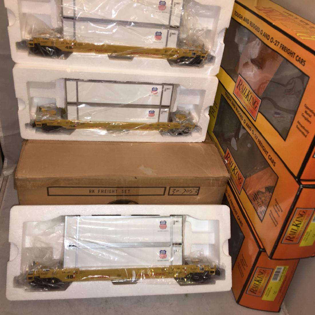 MTH UP O Gauge Husky Stack Car Set (1 of 3)