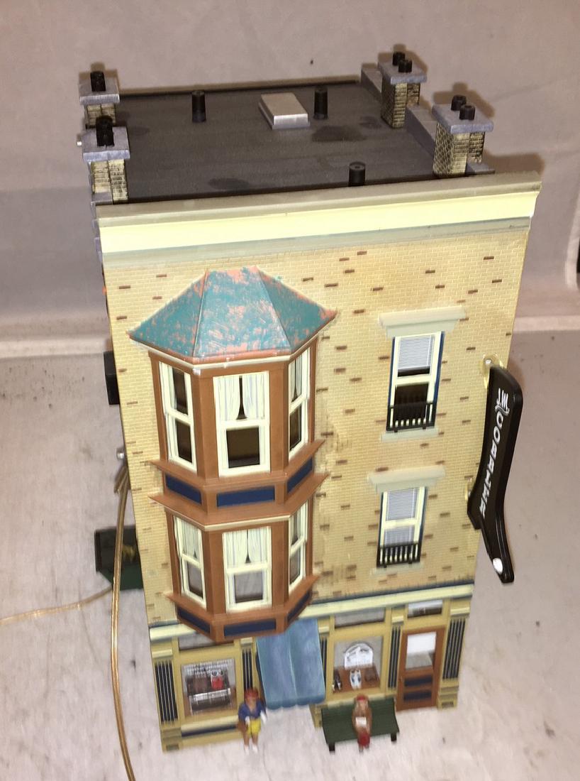 Menards O Gauge Cobblers Shop (1 of 4)