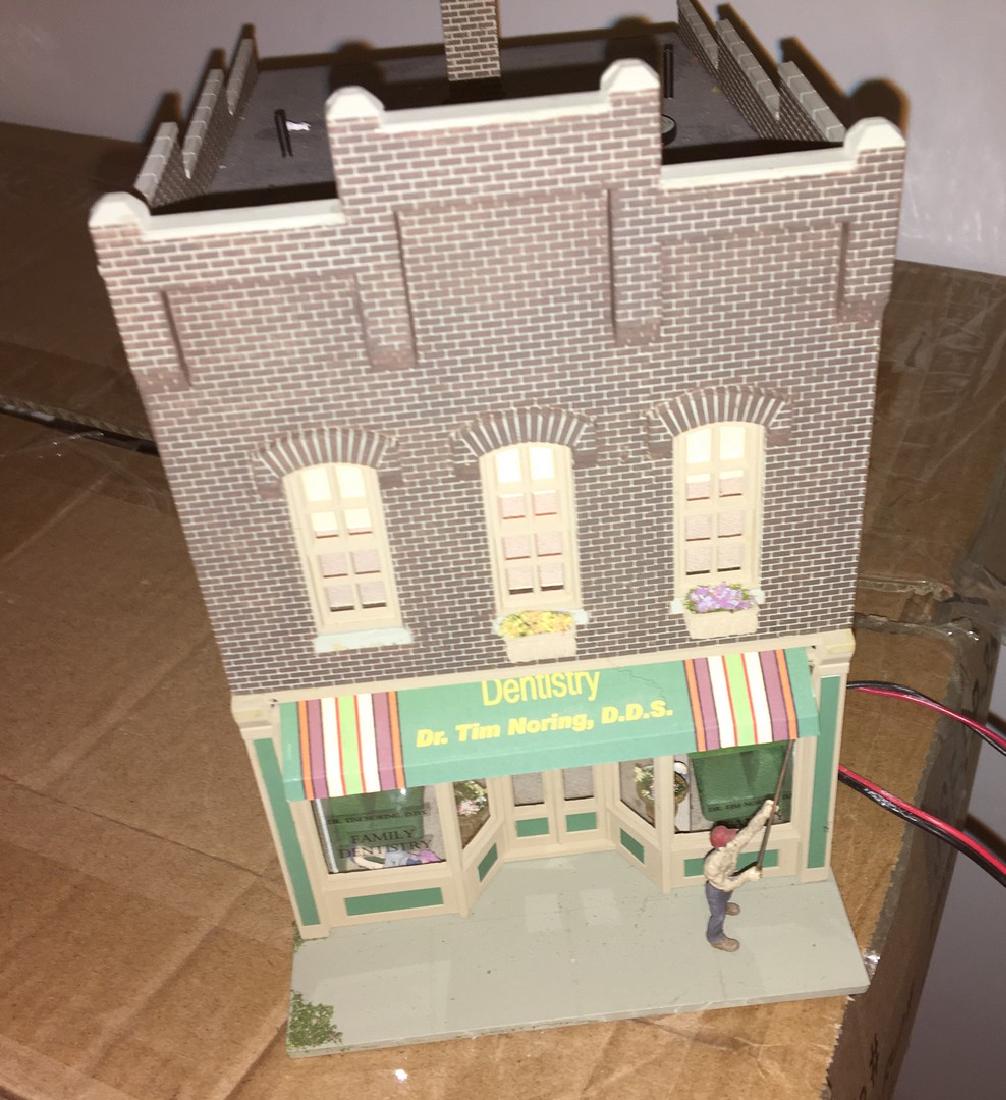 Menards O Gauge dentists Office: Menards O Gauge Dentist Office. Lighted, highly detailed.