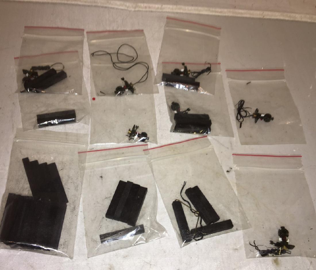 Curtis HiRail O Gauge Acessories (1 of 3)