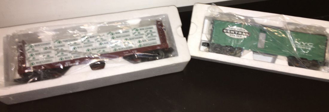 MTH O Gauge Freight Car Assortment (1 of 3)