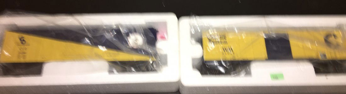 MTH O Gauge Box Cars (1 of 3)