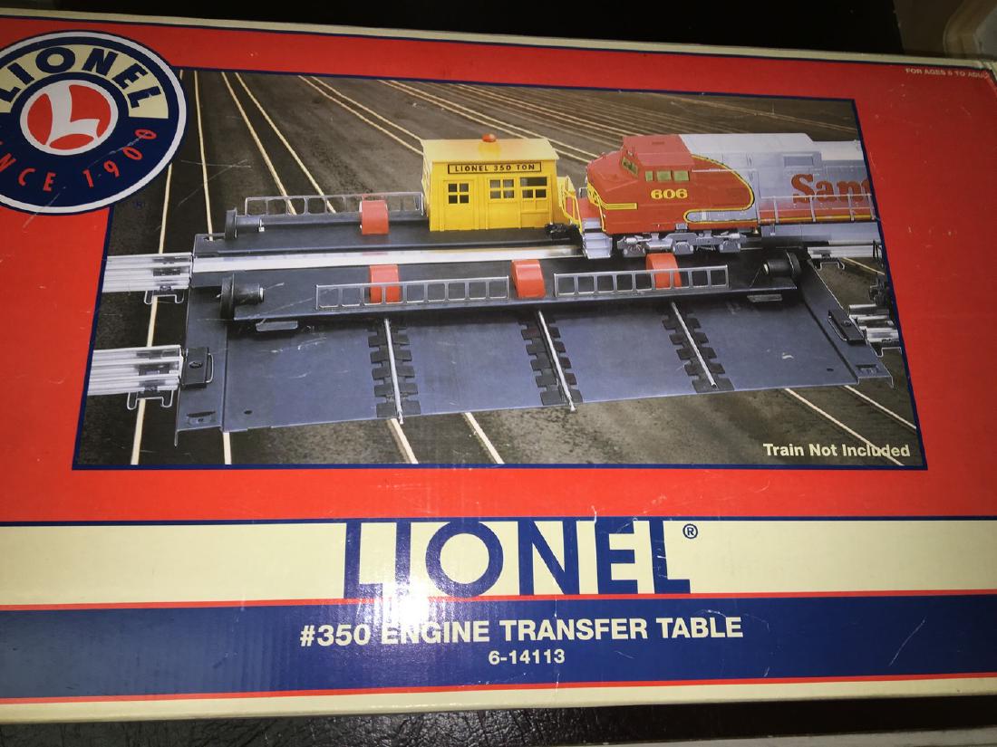 Lionel O Gauge Engine Transfer Table (1 of 3)