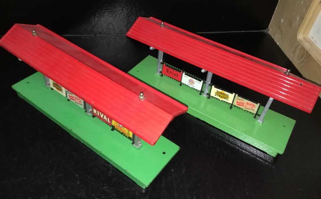 Lionel Postwar O Gauge 156 Stations (1 of 2)