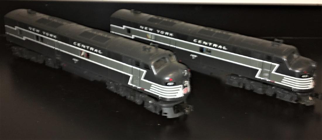 Williams NYC O Gauge E7 AA Diesel Set (1 of 3)