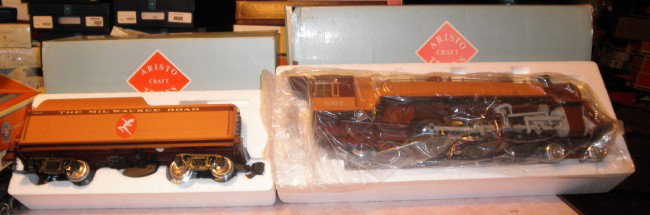 ARISTOCRAFT MILWAUKEE ROAD G SCALE STEAM ENGINE OB: Aristocraft Milwaukee Road G scale Pacific 4-6-2 steam engine and tender in the original box. Sound and other very nice features. Tender is missing a wheel set.