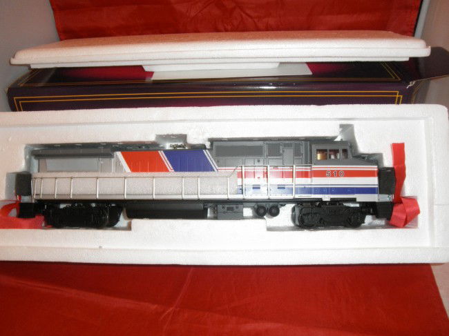 MTH PREMIER AMTRAK BW 510 O SCALE DASH-8 DIESEL: MTH Premier Amtrak BW O scale (2 rail) Dash-8 diesel engine in the original box.
