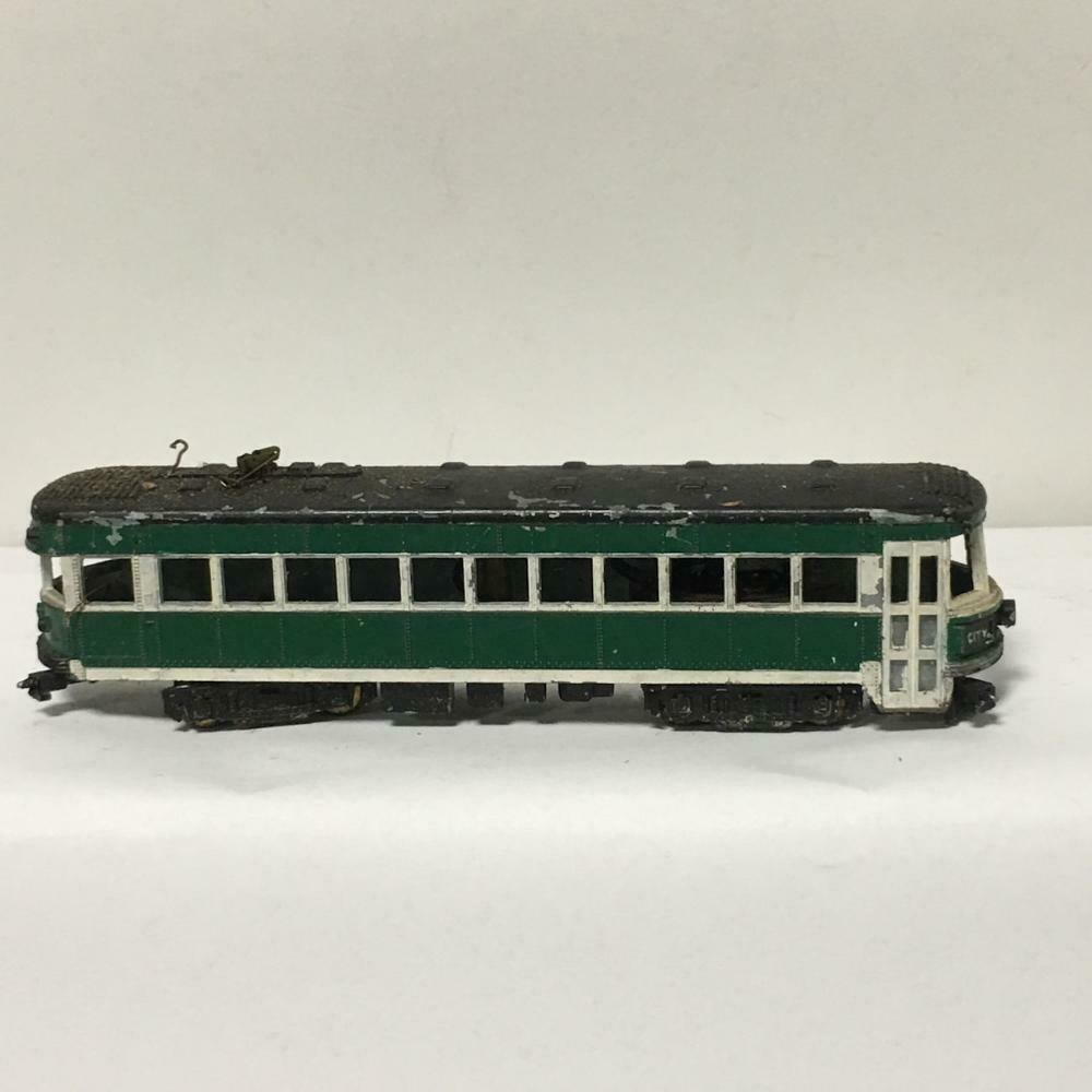 Metal HO Scale Street Car (1 of 3)