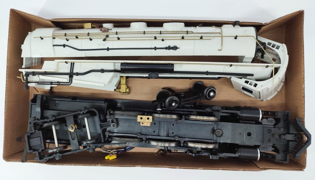 MTH Gauge 1 Hudson Prototype Components: Components for an MTH Hudson 4-6-4 steam locomotive from the MTH archive warehouse.