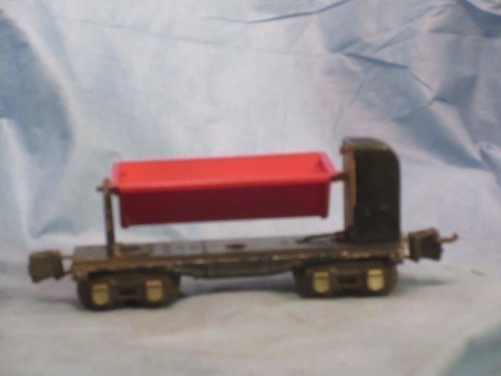 Lionel 3659 O Gauge Operating Dump Car (1 of 4)