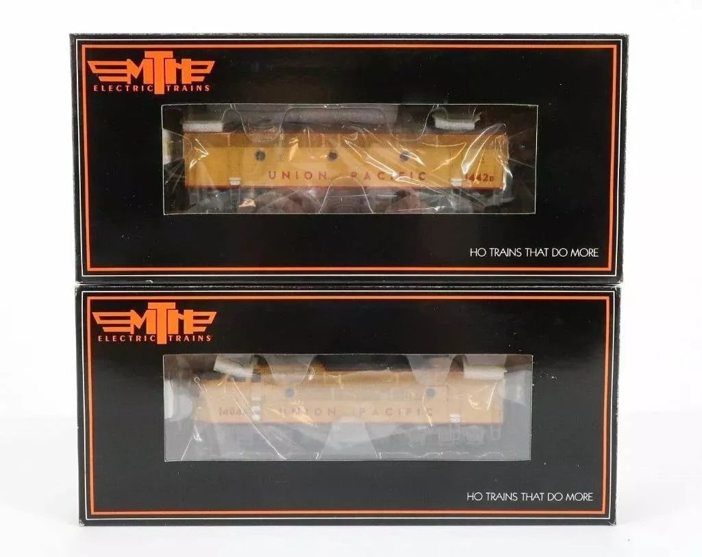 MTH Union Pacific HO Scale F3 AB Diesel Locomotive Set (1 of 4)