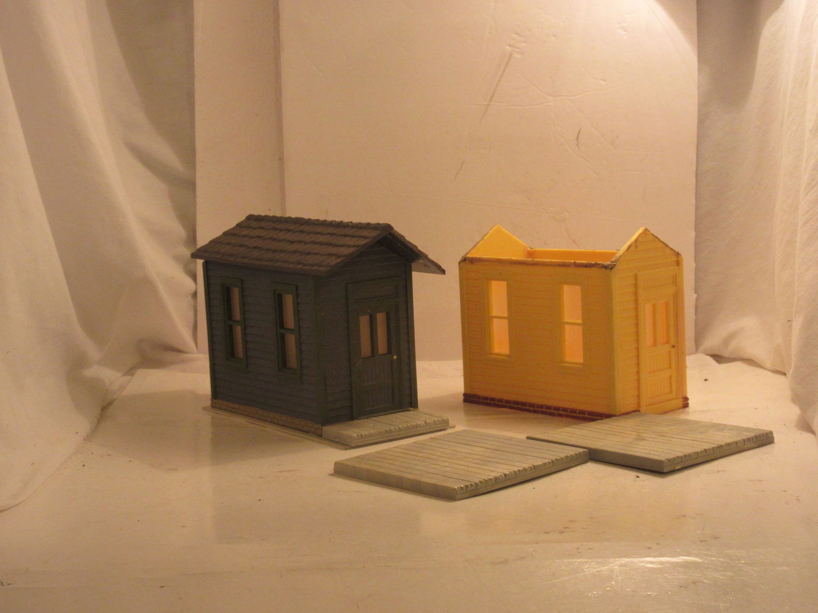 Korber G Scale Buildings Plus (1 of 5)