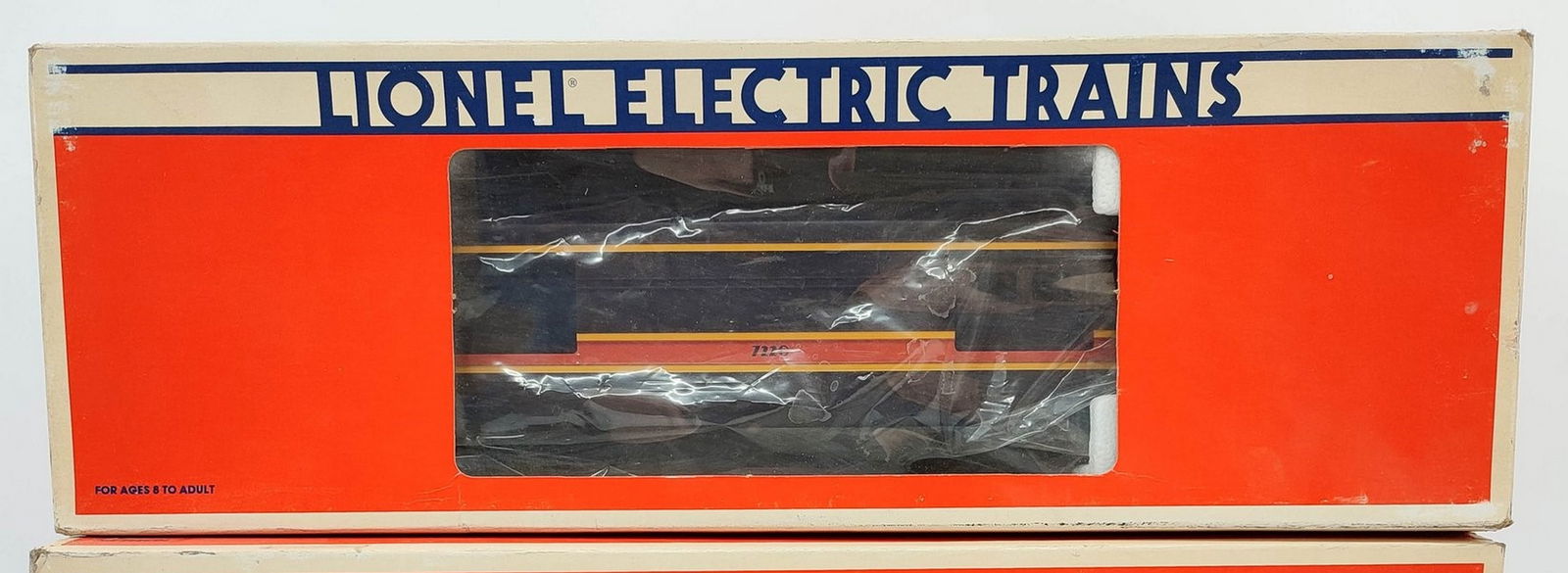 Lionel Illinois Central O Gauge Baggage Car (1 of 2)
