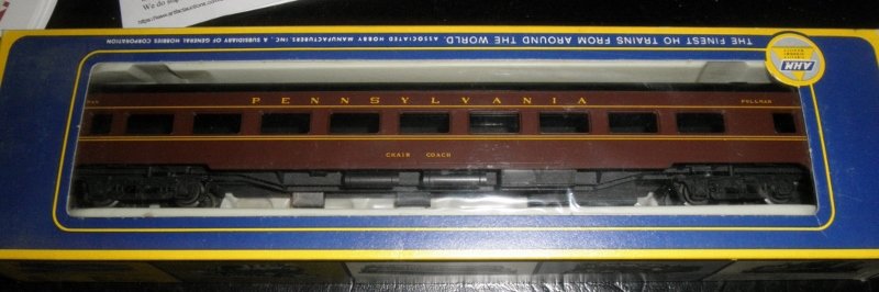 RIVAROSSI PRR HO GAUGE PASSENGER CAR OB: AHM/Rivarossi Pennsylvania HO gauge chair coach passenger car: other very nice features, original box, very nice details, very nice color scheme.