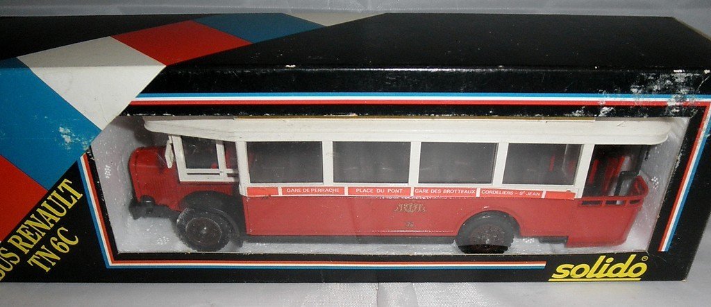 SOLIDO TN63 O GAUGE RENAULT BUS OB: Solido #TN63 O gauge Renault bus: die cast construction, other very nice features, original box, very nice details, very nice color scheme.