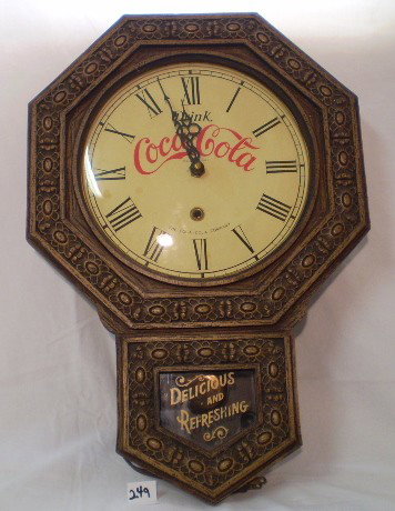 Coca-Cola Advertising Clock: Original Vintage Coca-Cola advertising clock runs and looks great.