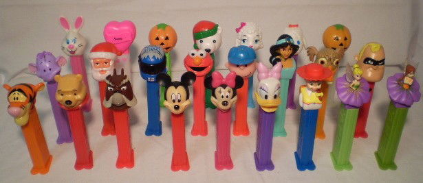 PEZ Assortment: 24 PEZ Dispensers(mostly Disney)