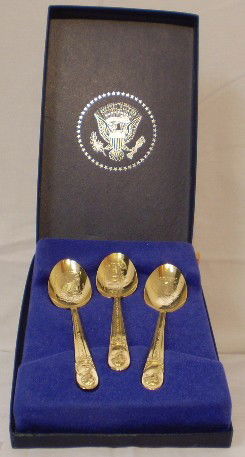 Wm. Rodgers Presidential spoons: 3 Piece gold plated presidential spoon set. Thomas Jefferson, John Adams and George Washington are on the spoons.