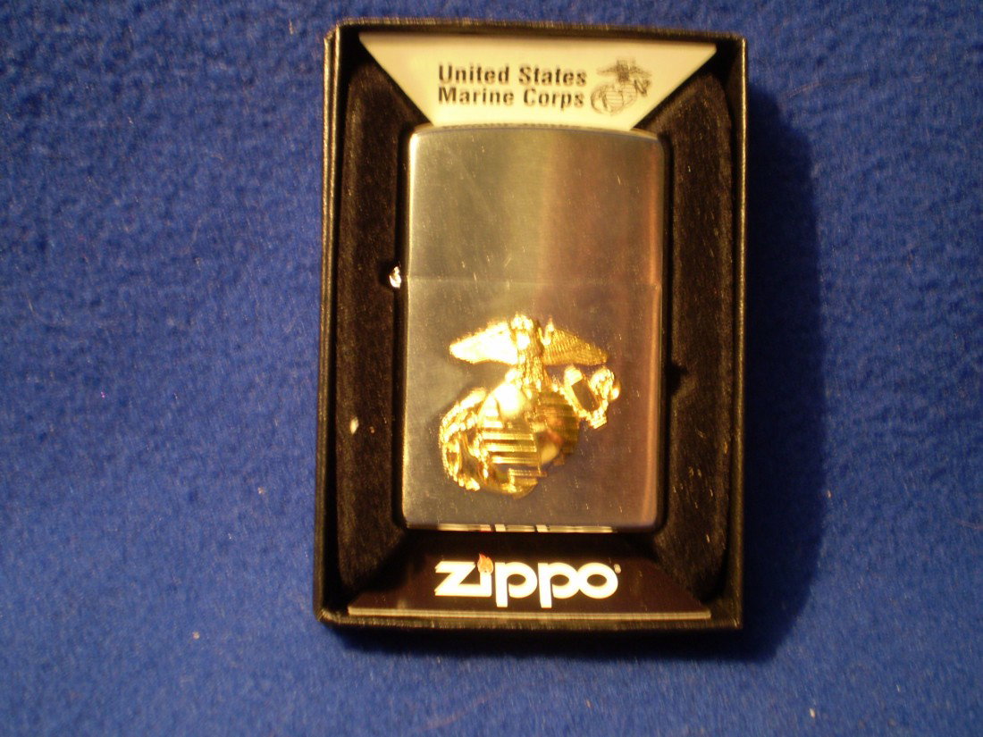 Collectible Zippo Lighter: Collectible Zippo Lighter with Marine Corp Emblem