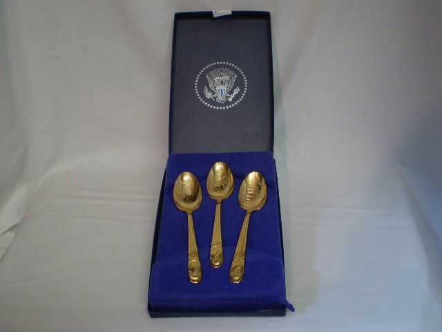 Wm. Rodgers Presidential spoons: 3 Piece gold plated presidential spoon set. Thomas Jefferson, John Adams and George Washington are on the spoons.