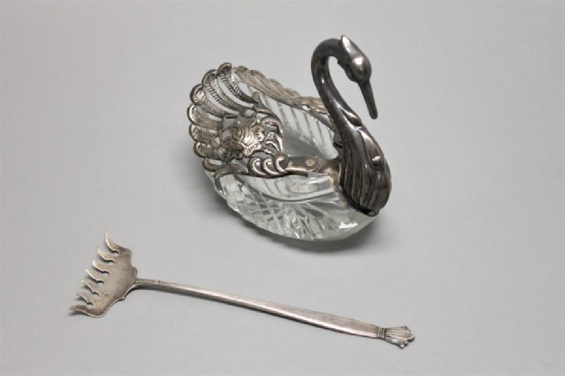 (2)Pcs Sterling Silver Sardine Server,Crystal Swan (1 of 9)