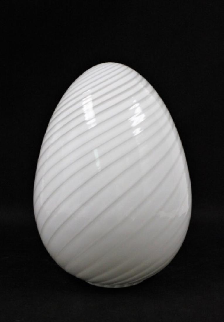MCM Large Italian Vetri Murano Egg Form Table Lamp (1 of 6)