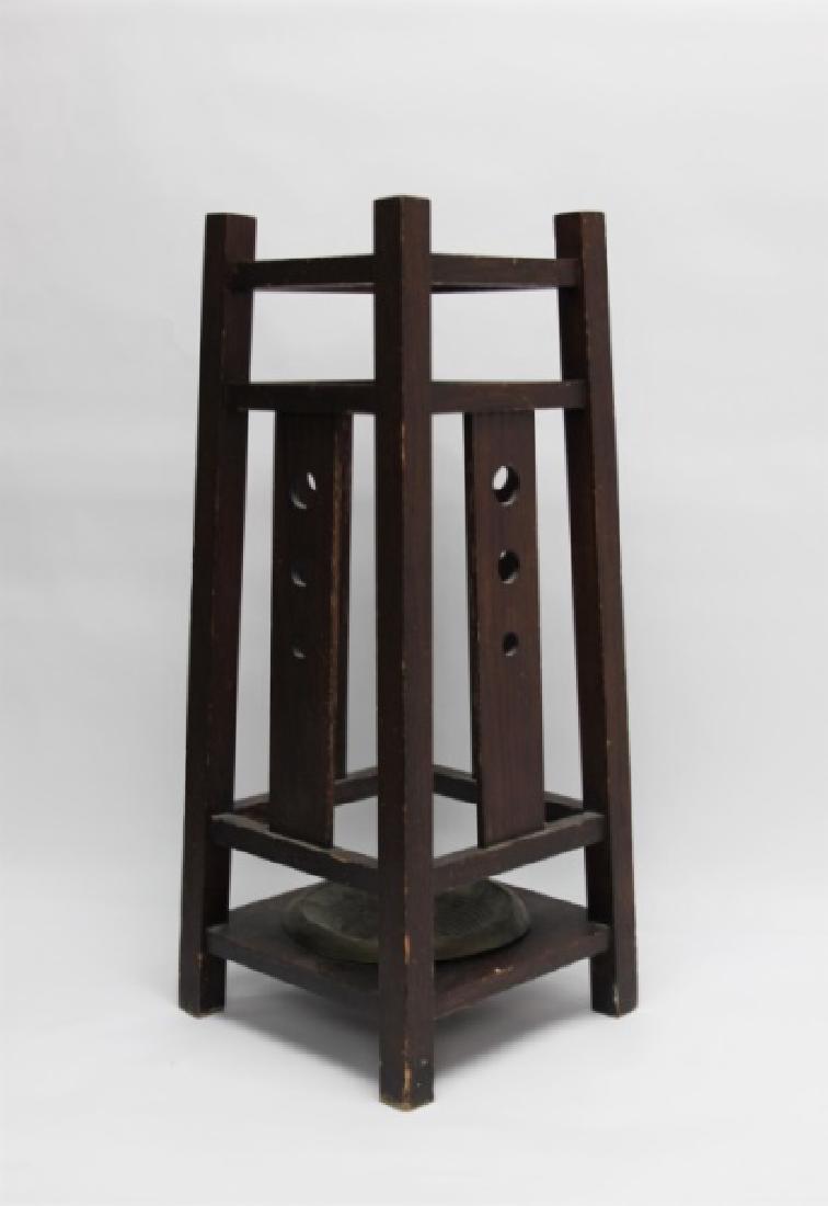Antique Arts & Crafts Mission Oak Umbrella Stand (1 of 6)