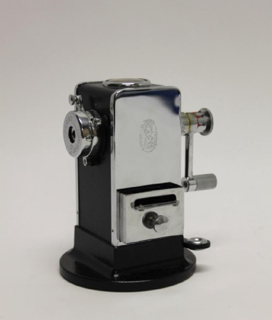 1970's El Casco Eibar Espana Pencil Sharpner (1 of 10)