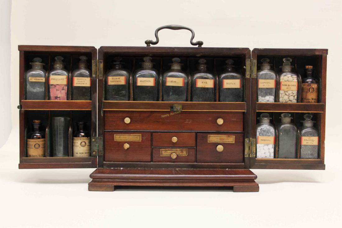 19c Plantation / Ships Portable Apothecary Cabinet: 19th Century Plantation or Ship's portable apothecary cabinet. Civil war era doctor's traveling medical cabinet has the original labeled bottles and accessories. Excellent / very good condition (shows