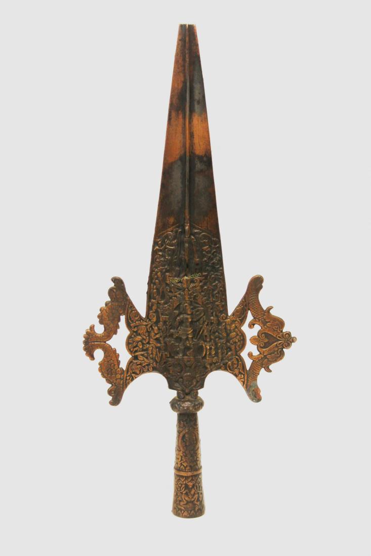 18th / 19th Century Halberd Head Medival Pike Pole: Late 18th / early 19th Century Halberd head for a Medieval pike pole decorated with gothic battle scenes. Weapon is steel with dolphin form sword breakers and shows battle scenes with decollated fight