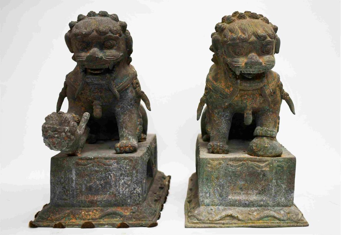 Vintage Male & Female Pair Bronze Shishi Lions (1 of 8)