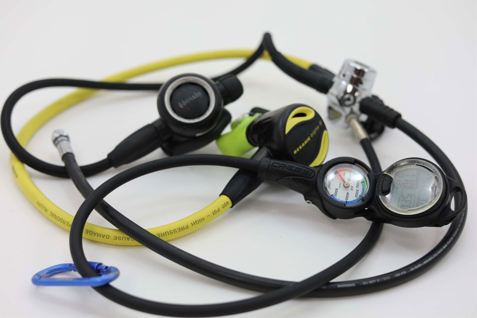 (3) Scuba Diving Air Regulators & Dive Computer (1 of 4)