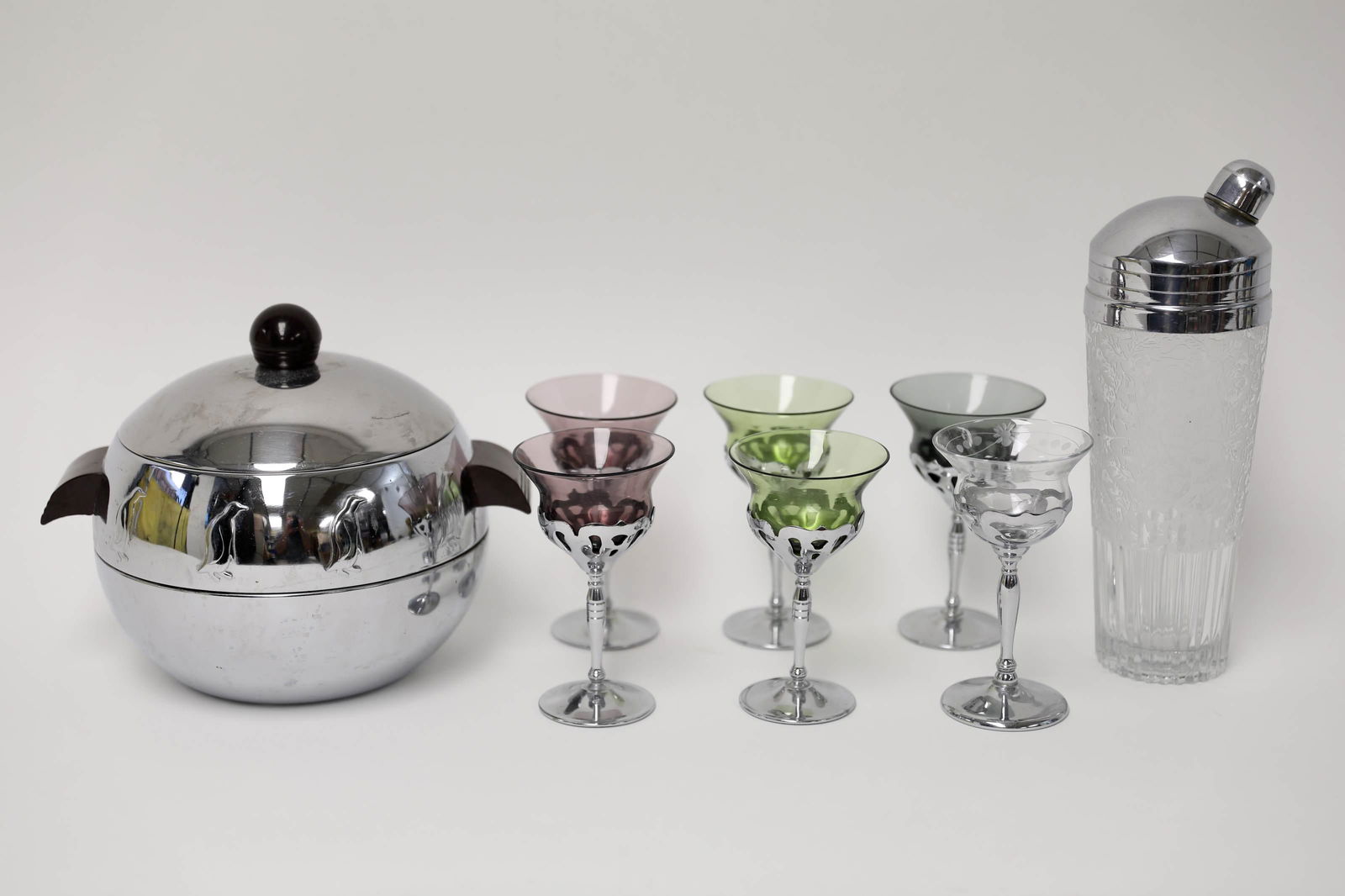 Art Deco Chrome & Glass Farberware Barware (1 of 4)