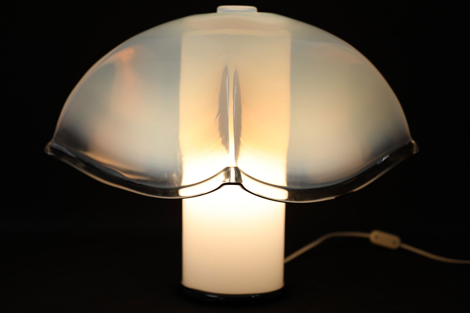 Vintage Vetri Murano Opaline Glass Table Lamp (1 of 7)