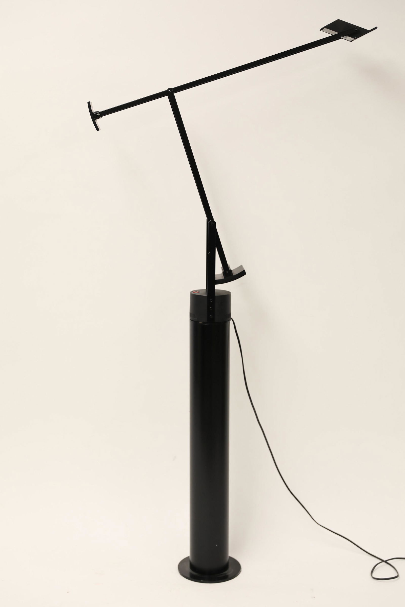Richard Sapper for Artemide Tizo Floor Lamp (1 of 2)