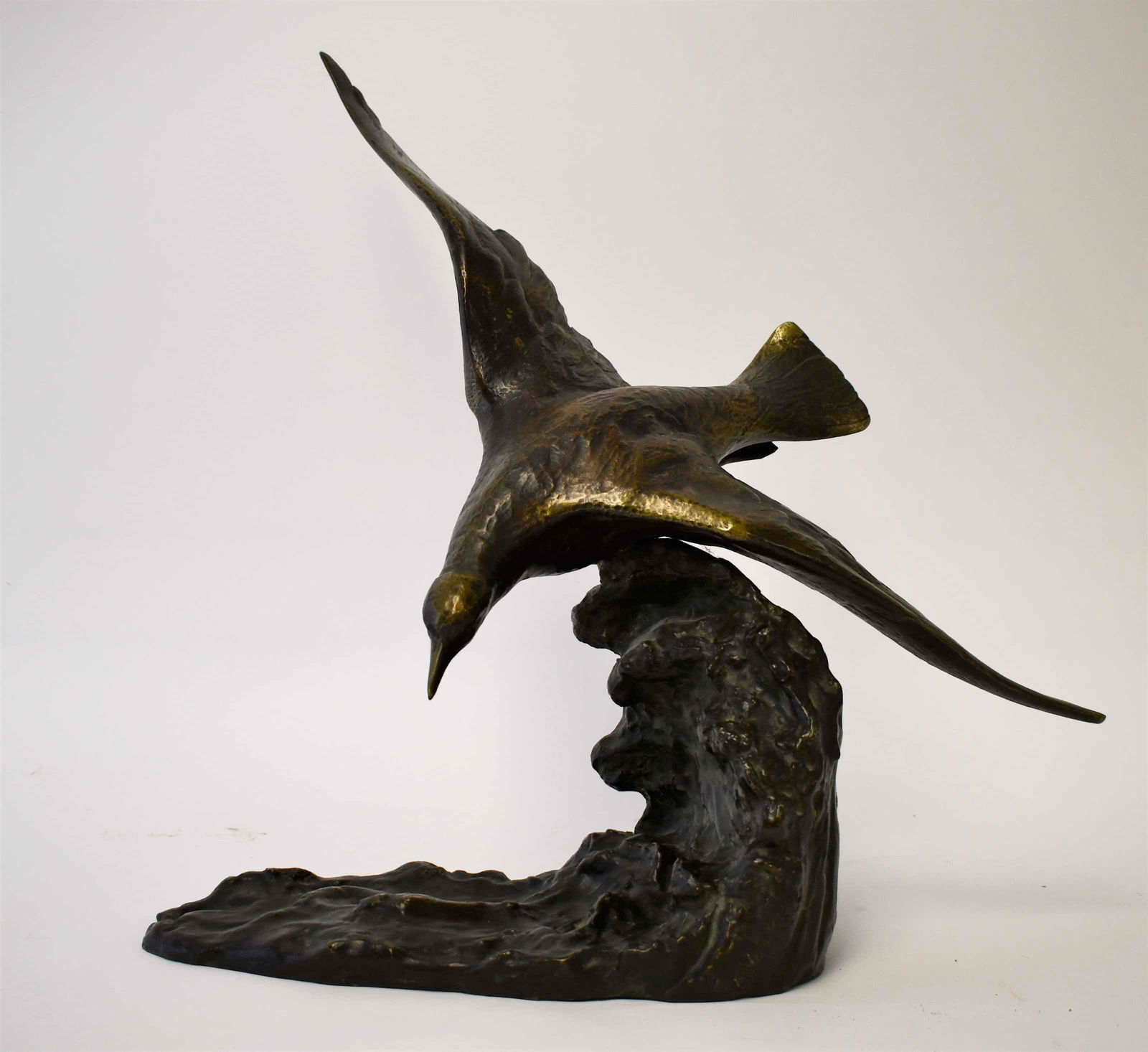 Alvan Kote Bronze Sculpture Sea Bird In Flight (1 of 9)