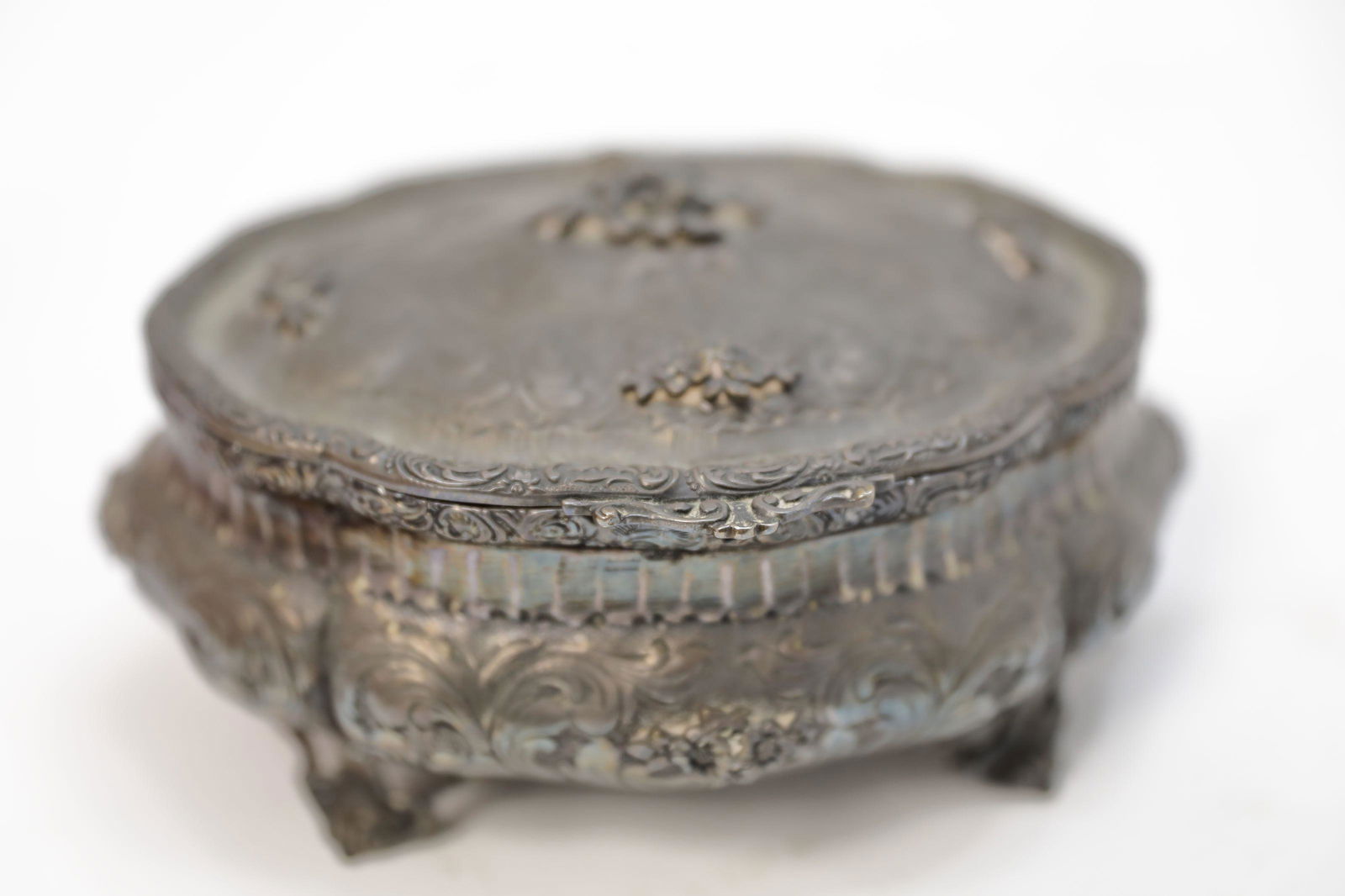 19c German 800 Silver Rococo Oval Dresser Box (1 of 14)
