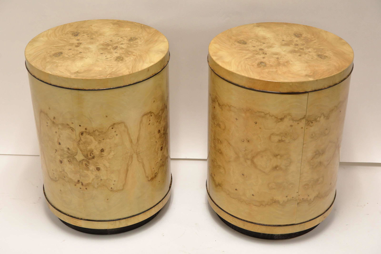 2 Henredon Scene II Cylindrical Burl Wood Cabinets (1 of 4)