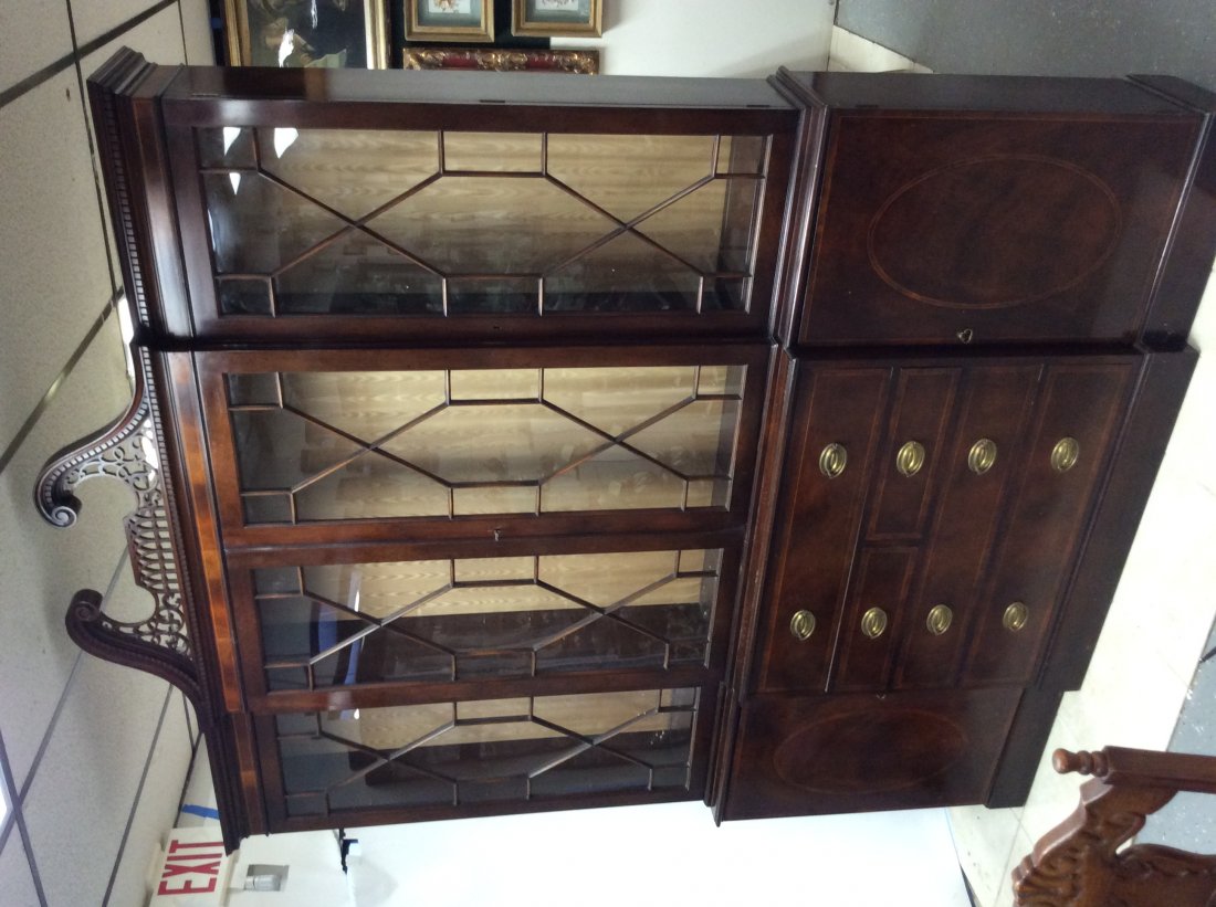 Large Baker Chippendale Style Mahogany Breakfront (1 of 1)